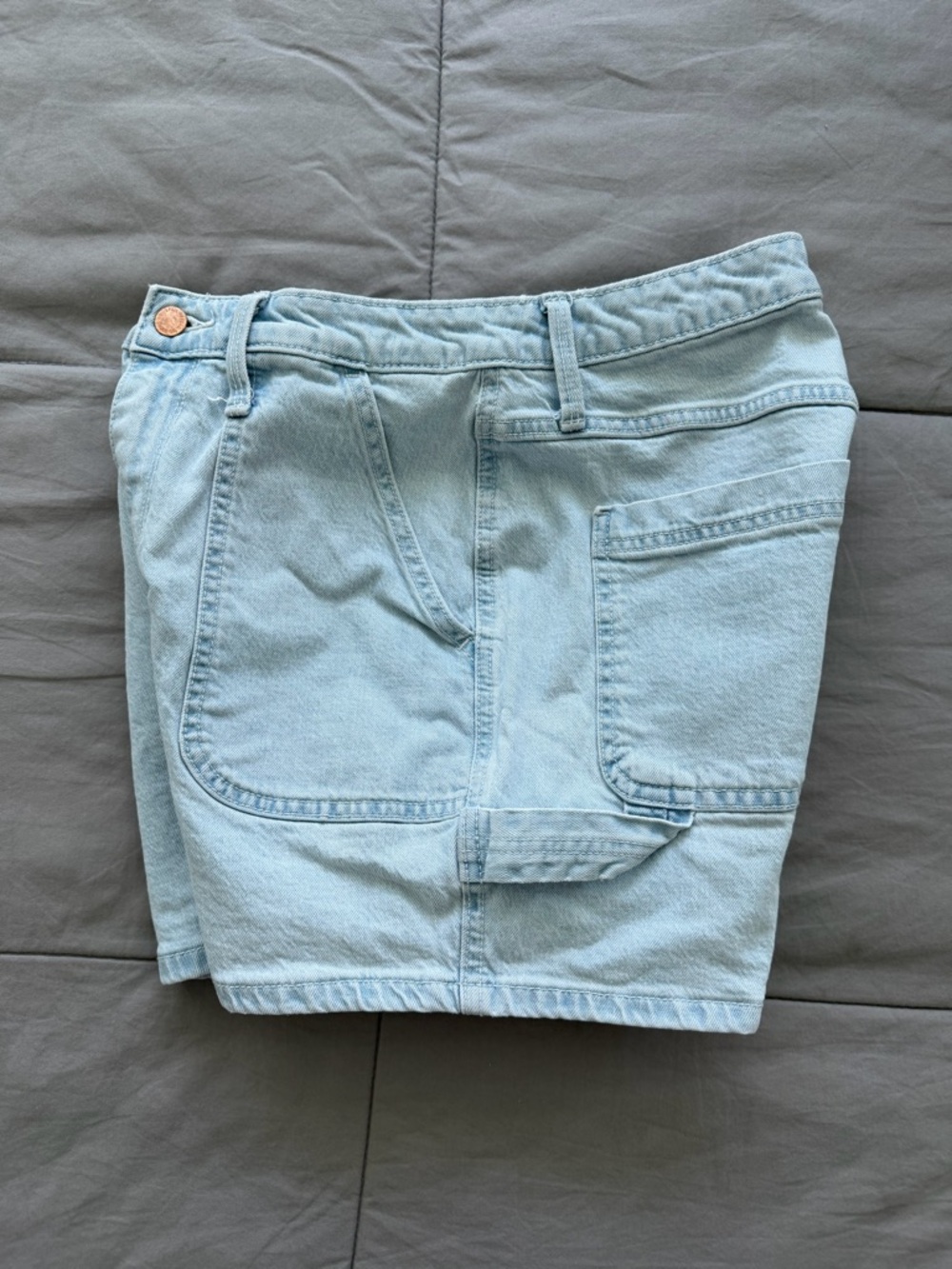 Universal Thread Light Blue Women's High-Rise Denim Shorts Size 4 - Picture 4 of 4